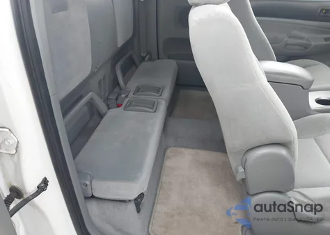 2005 Toyota Tacoma from USA, damaged, VIN 5TETX22N75Z136419